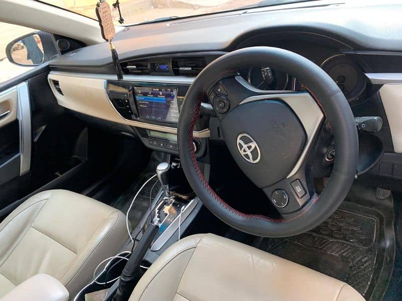 Toyota Corolla Altis 2016 4