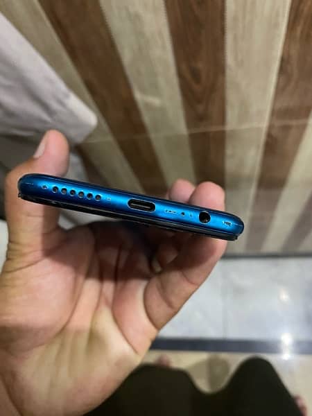 infinix note 8i (8/128) 5