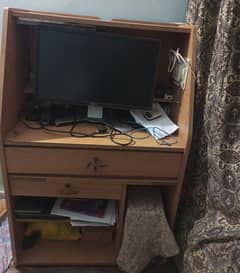 Computer table/study table