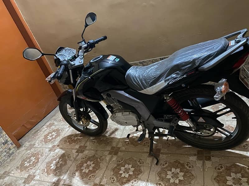 Suzuki GSX 125 full new bike 12