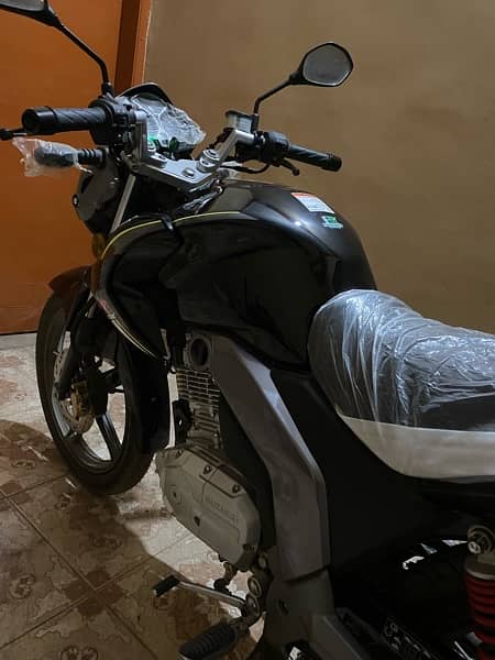 Suzuki GSX 125 full new bike 14