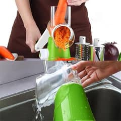 Multifunctional vegetable slicer