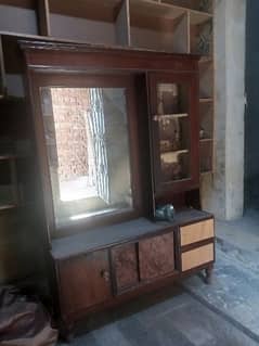 dressing table & showcase