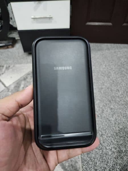 Samsung Wireless charger 15w and 25w 6