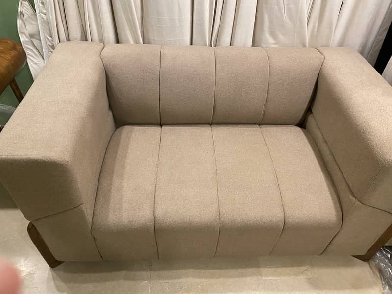 2 Seater Modern Boucle Sofa (Unused) 1