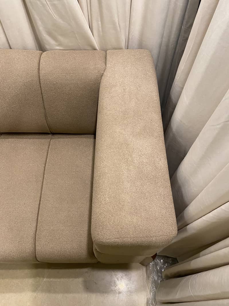 2 Seater Modern Boucle Sofa (Unused) 3