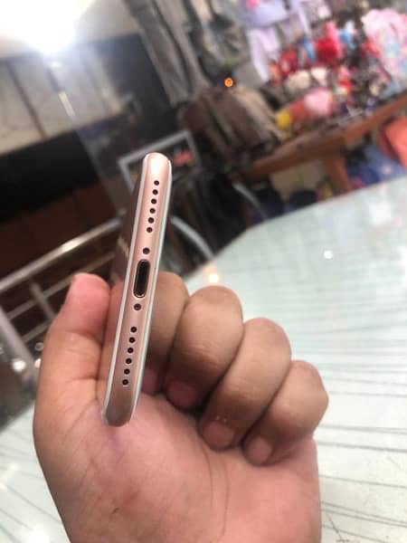 iPhone 7 128gb pta approved 3