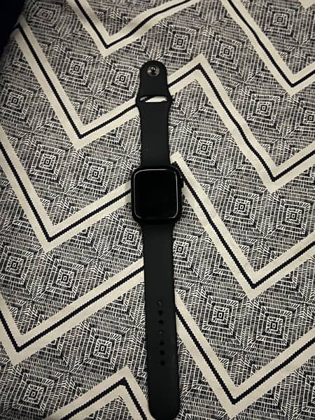 brand new watch apple series 9 condition 10/10 battery health 100% 1