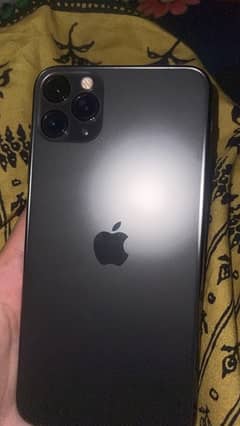 iPhone 11 Pro Max with box 0