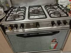 sky flame oven with stove  for sell in 24000 selling due to shifting