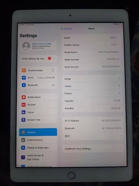 APPLE IPAD 7TH GENERATION 32 GB 1