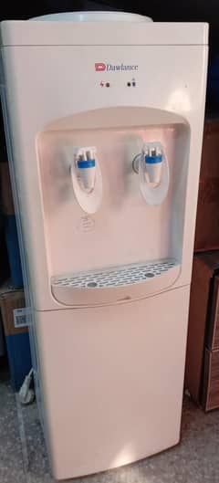 DAWLANCE WATER DISPENSER FOR SALE.