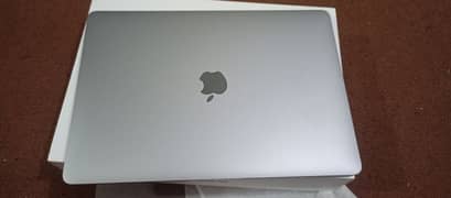 MacBook