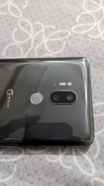 LG G7 thinq for sale in neat n clean condition. 3