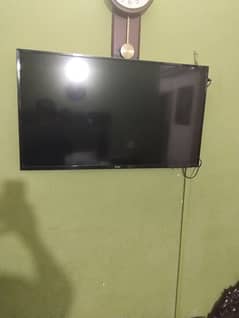 Haier led for sale 40"