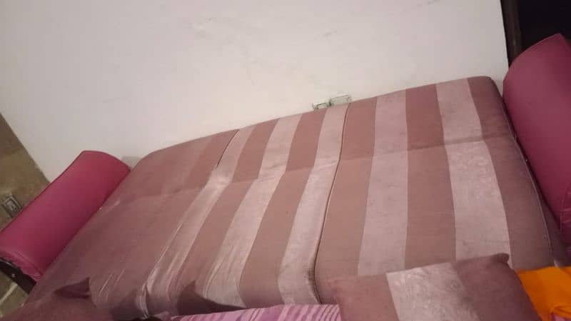 Sofa come bed in new condition molty foam ke sath03021190300 2