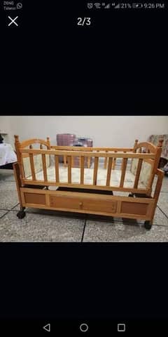 baby swing and bed good candion only 10000