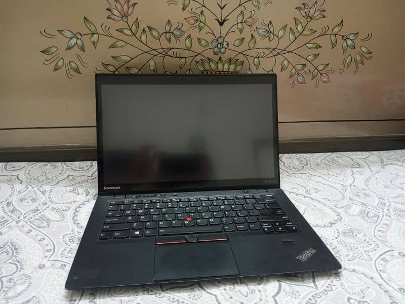 Lenevo ThinkPad X1 Carbon 0