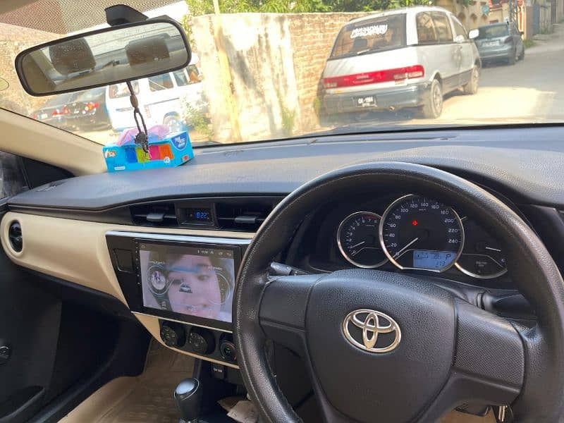 Toyota Corolla XLI 2019 automatic 5