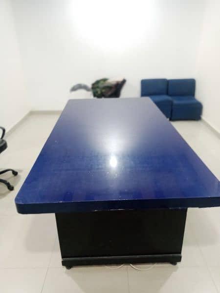 Meeting Room Table 6