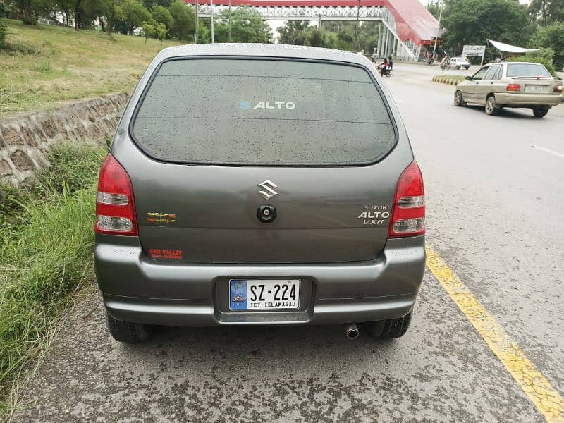 Suzuki Alto 2011 3