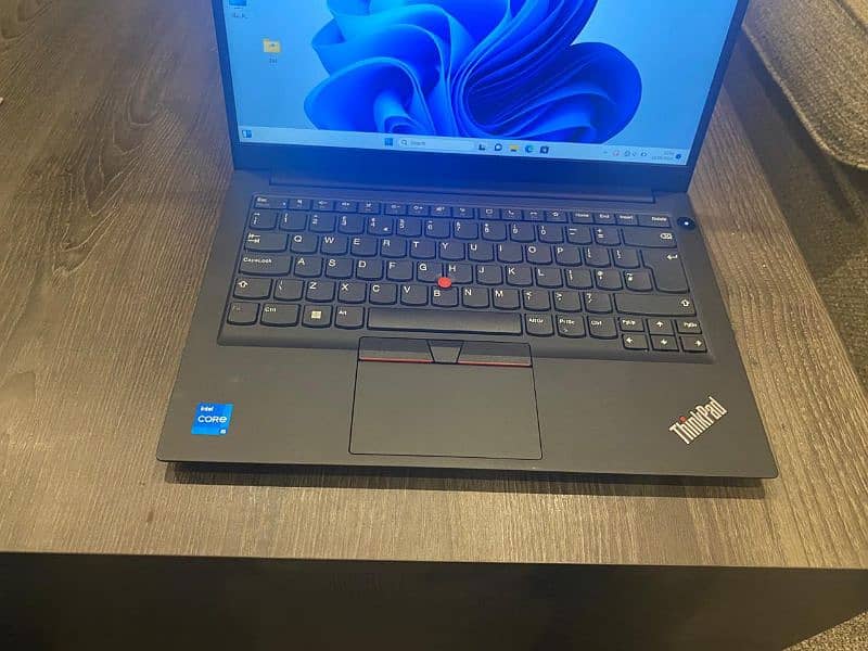 Lenovo Thinkpad E14 gen4 2