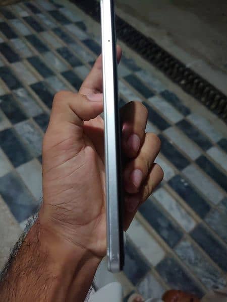 Infinix note 11.6 128 6