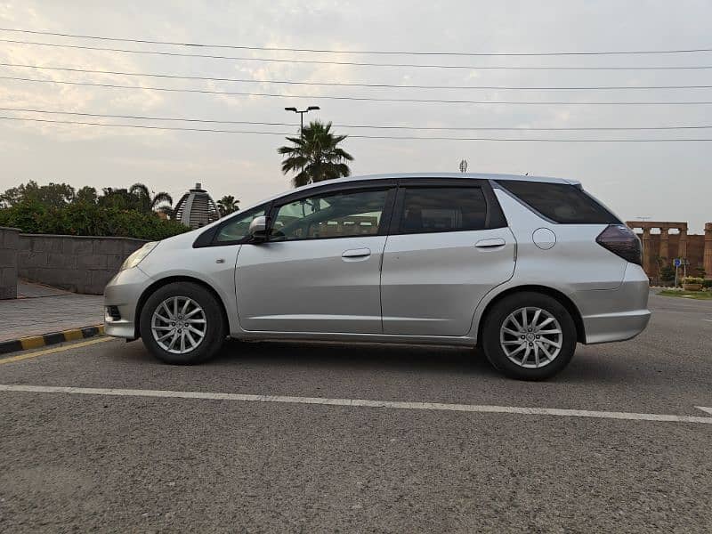 Honda Fit 2012 1