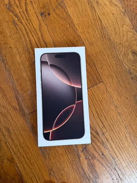 IPhone  16 pro max 256 gb desert titanium 2