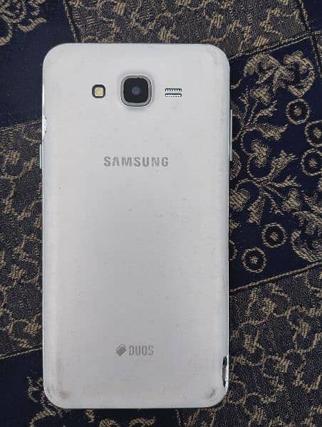 samsung J7 /mobile 2