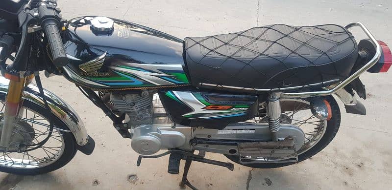 Honda CG 125 model 23 Punjab 03212110238 WhatsApp 2