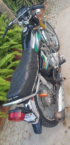 Honda CG 125 model 23 Punjab 03212110238 WhatsApp 4