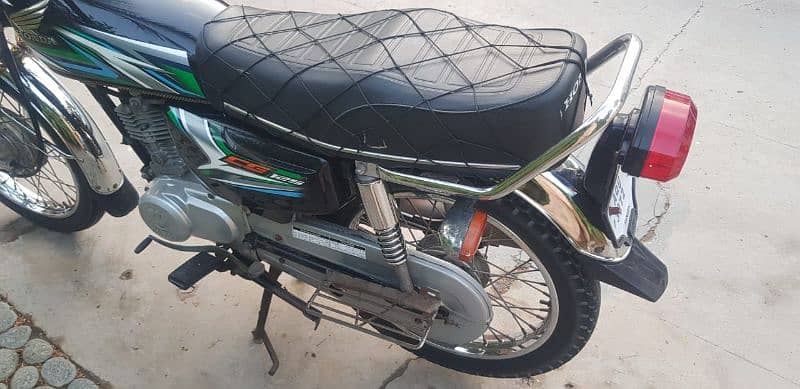 Honda CG 125 model 23 Punjab 03212110238 WhatsApp 5