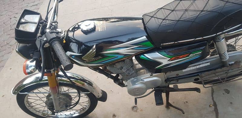 Honda CG 125 model 23 Punjab 03212110238 WhatsApp 6