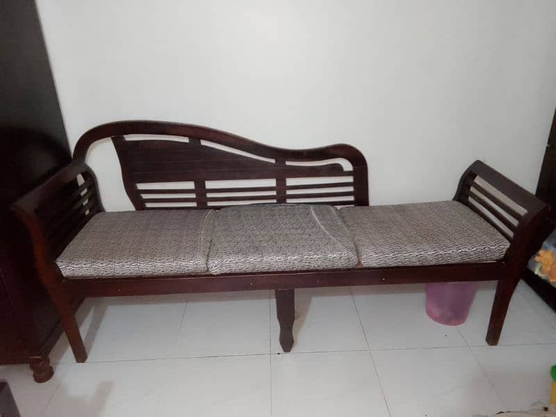 3 seater sofa 1