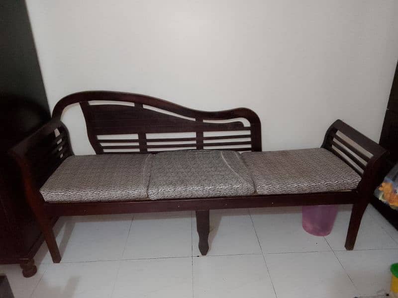 3 seater sofa 2