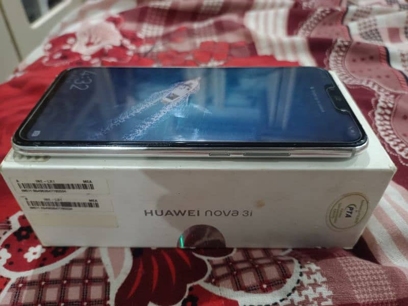 Huawei nova3i 0