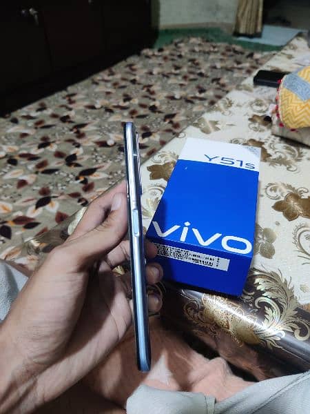 vivo y51s 3