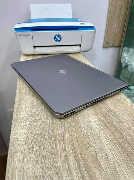 HP ZBOOK 15 G5 
Intel Core i7- 9750H @2.60GHz 9th Gen HexaCore 4