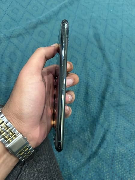 iphone 11 pro max 256 gb non pta 3