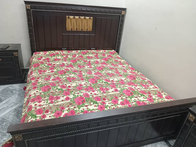 dubal bed with metres and dressing and 3 table set 0