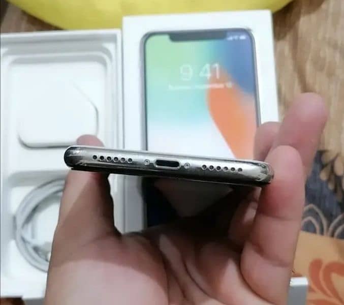 Apple iphone X 256 Gb with complete box whatsaap 0312=14=49=815 4