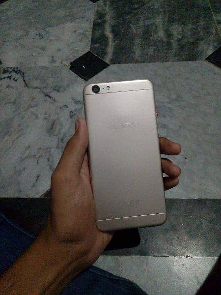 oppo A57 1