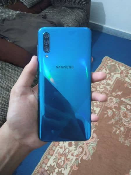 samsung galaxy A30s 4/64 Pta Approved 3