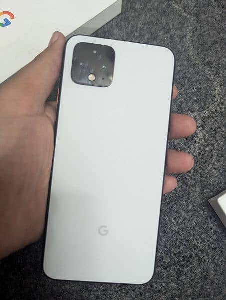 Google pixel 4 . only 4 month used 0% fault , approved 2