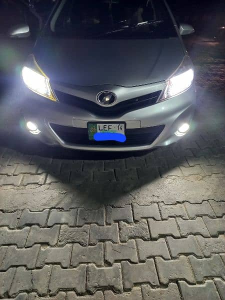 Toyota Vitz 2011/2014MashaAllah Anteeq car like new car 7