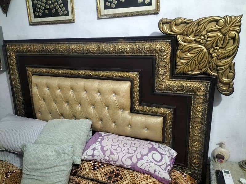 bed set / bed set with side tables / wooden bed set 1