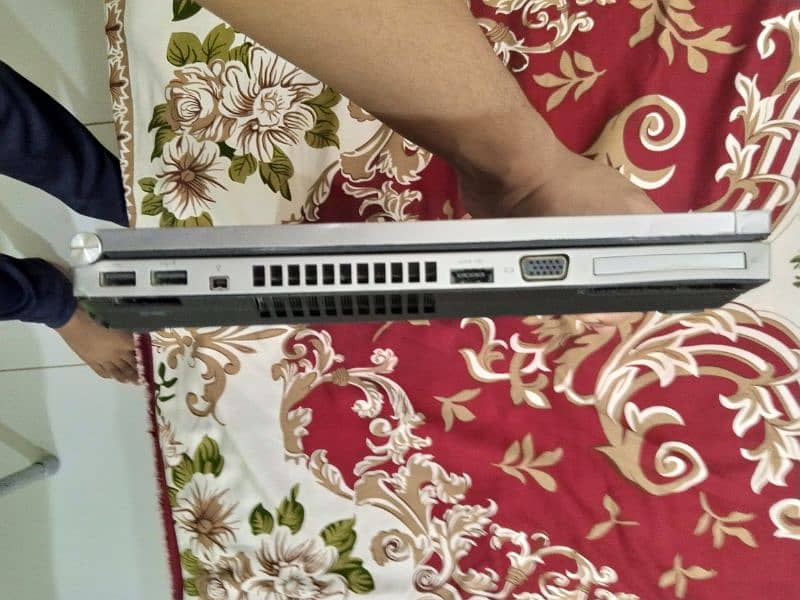 HP Elite book Core i7 2nd Gen 3