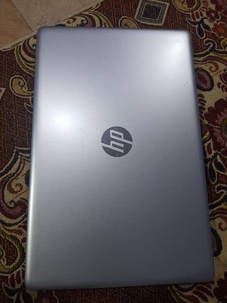 HP core i3 8th Generation 1