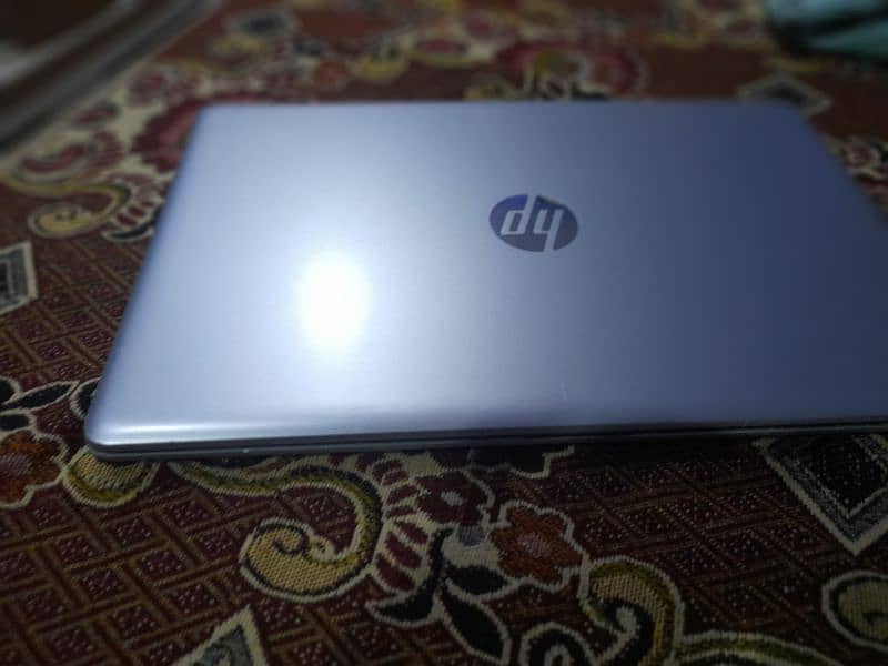 HP core i3 8th Generation 3